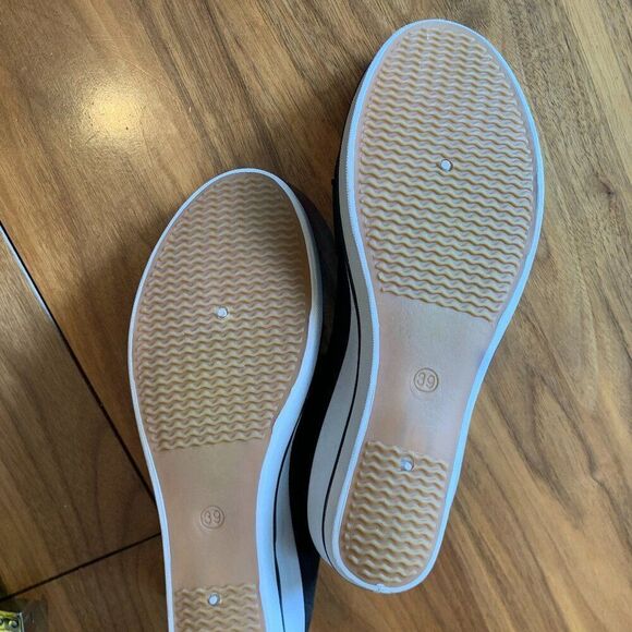 Shoe, new, sz 39, canvas deck shoe, walking, sneaker, slide on, wedge heel, - Picture 2 of 16